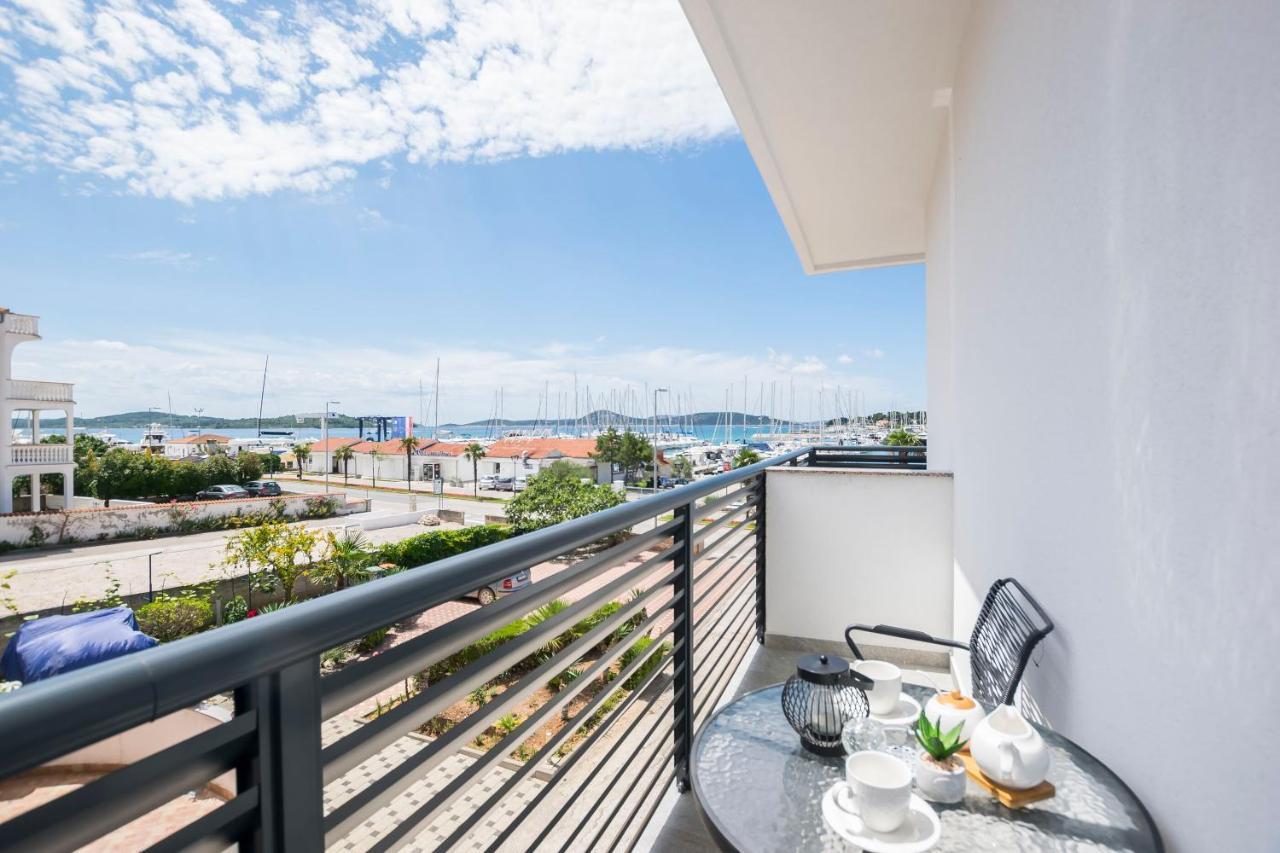 Apartments And Rooms Mare Vodice Exterior photo