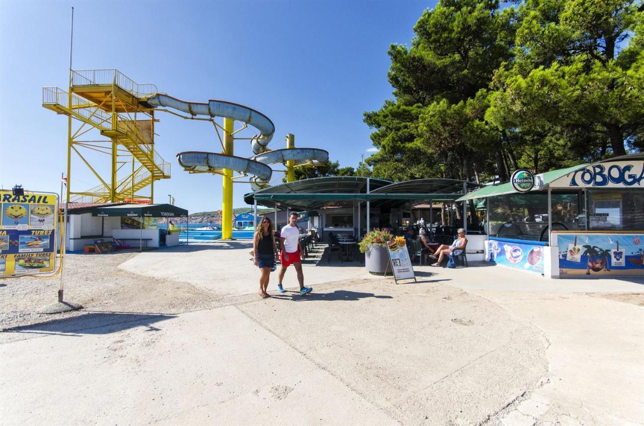 Apartments And Rooms Mare Vodice Exterior photo